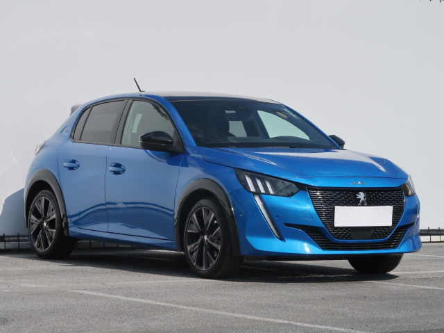 Peugeot 208 2021