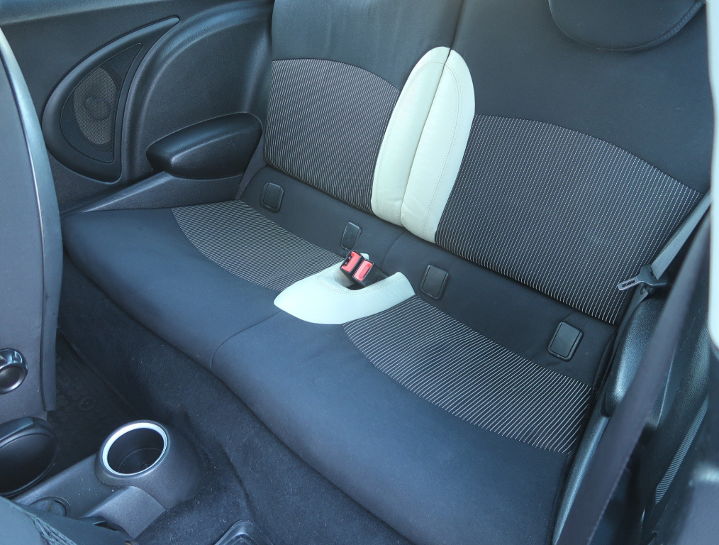 MINI 3-door