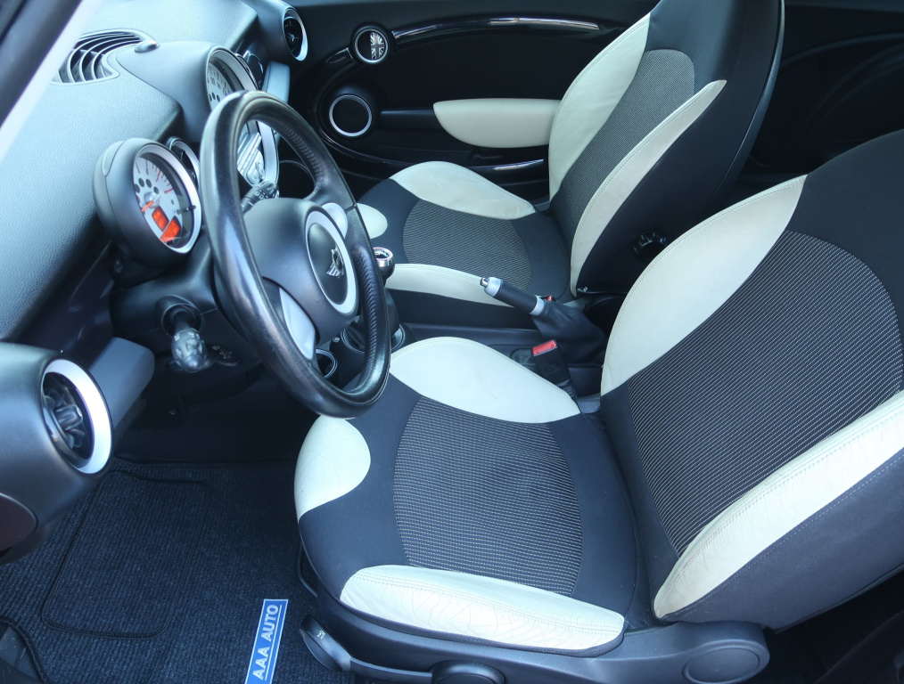 MINI 3-door