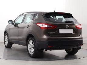 Nissan Qashqai - 2015