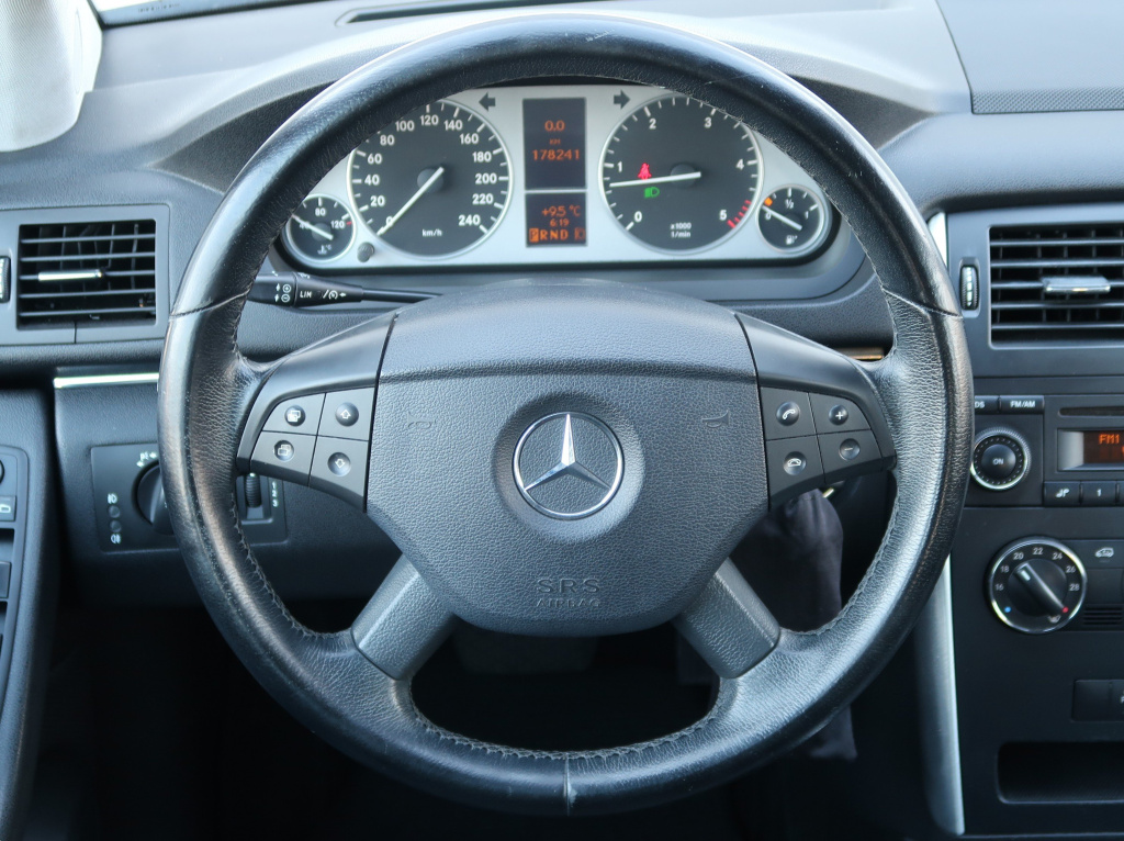 Mercedes-Benz B