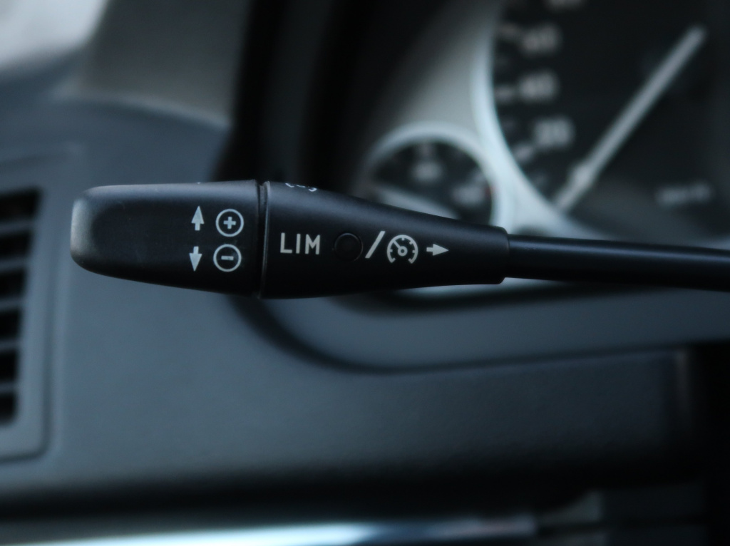 Mercedes-Benz B