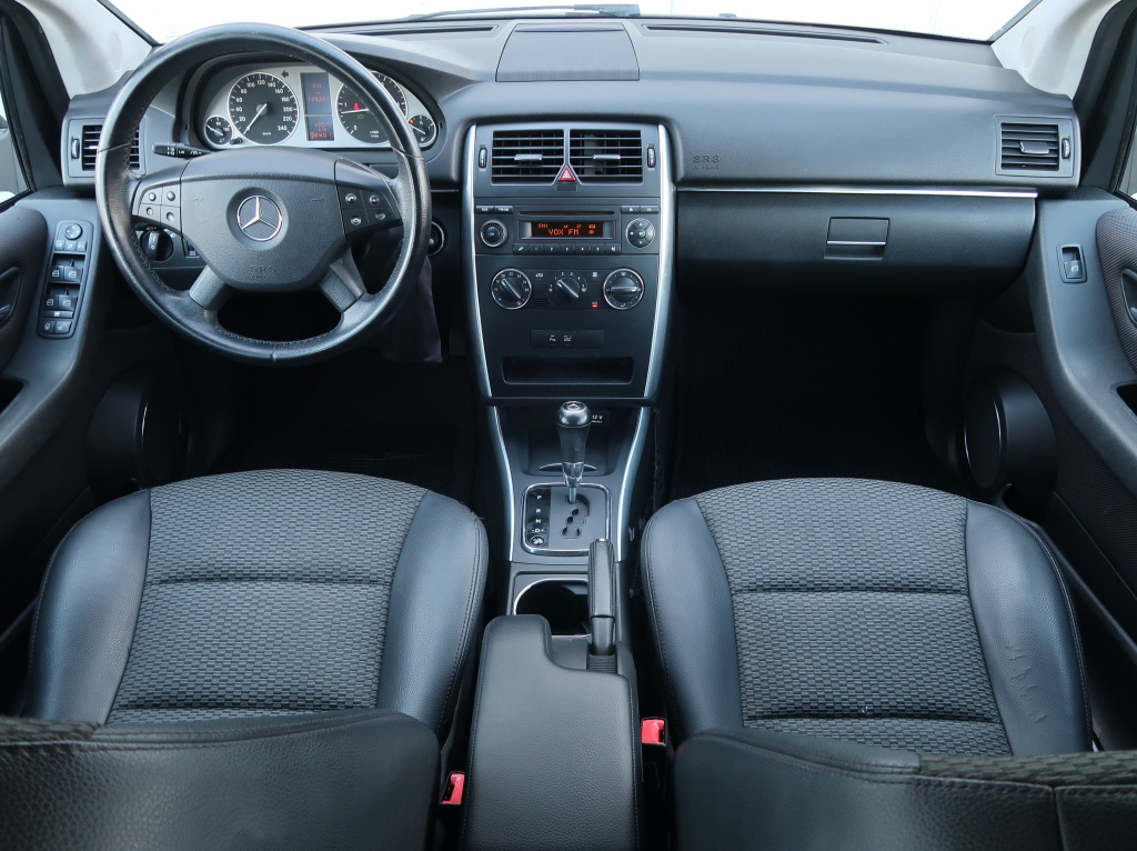 Mercedes-Benz B