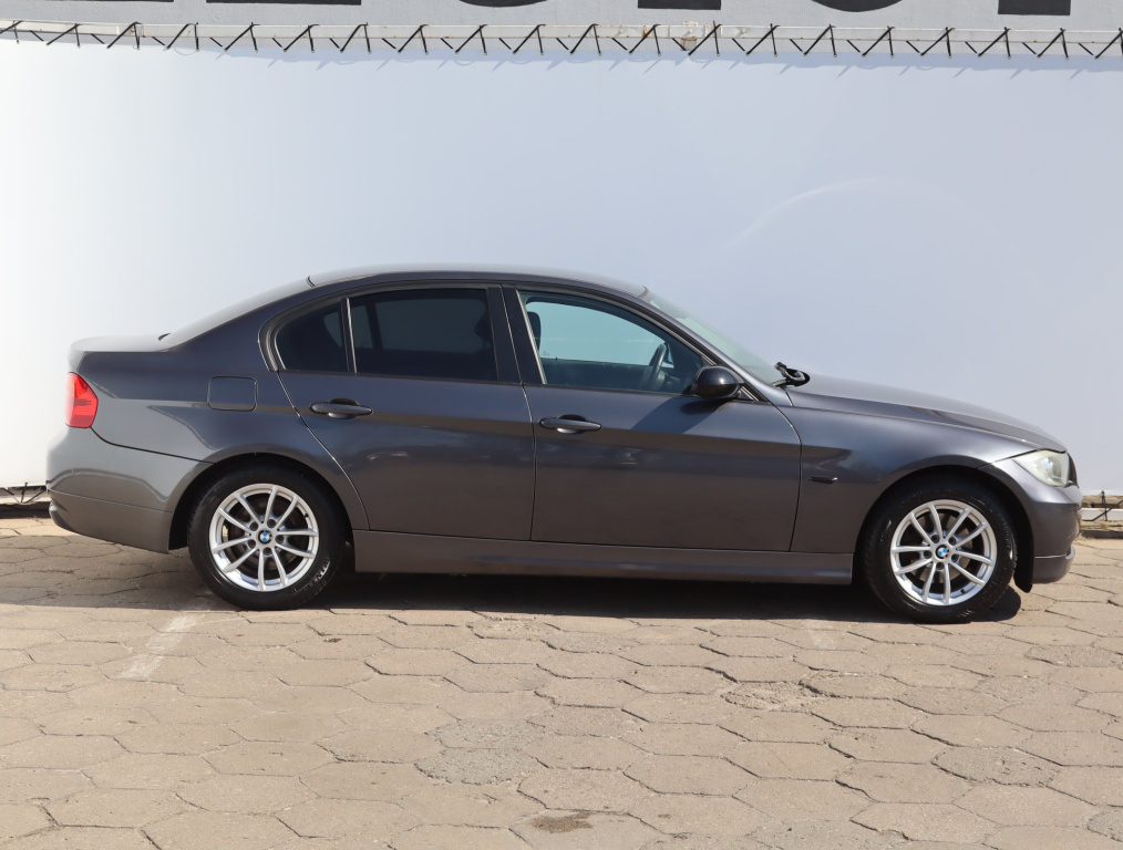 BMW 3