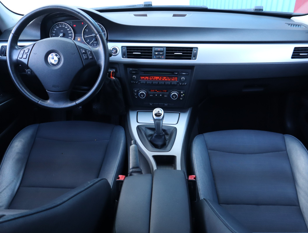 BMW 3