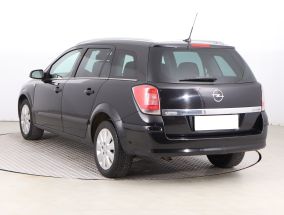 Opel Astra - 2008