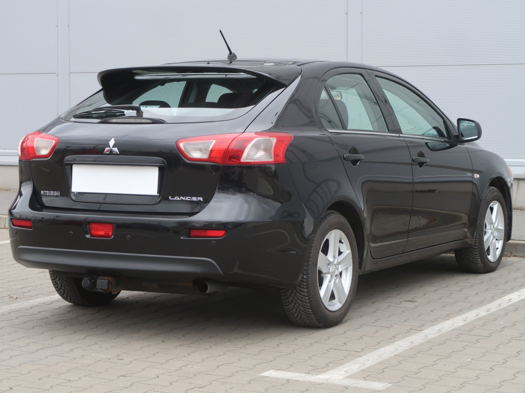 Mitsubishi Lancer