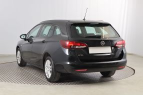 Opel Astra - 2016
