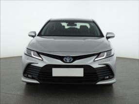 Toyota Camry - 2021