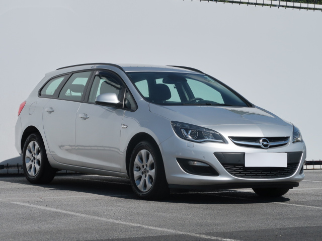 Opel Astra 2015