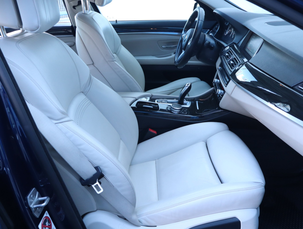 BMW 5