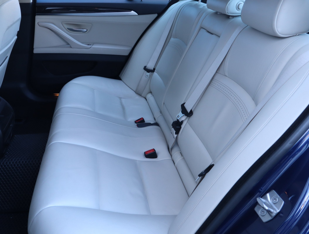 BMW 5
