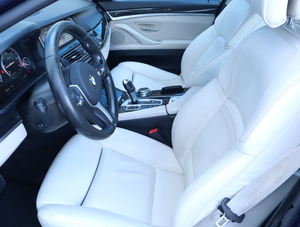 BMW 5