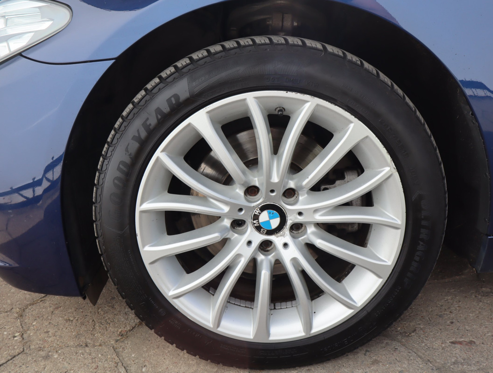 BMW 5