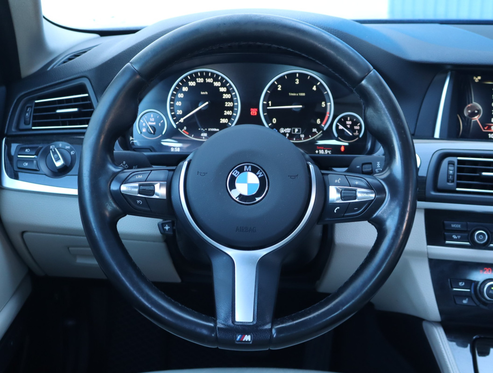 BMW 5