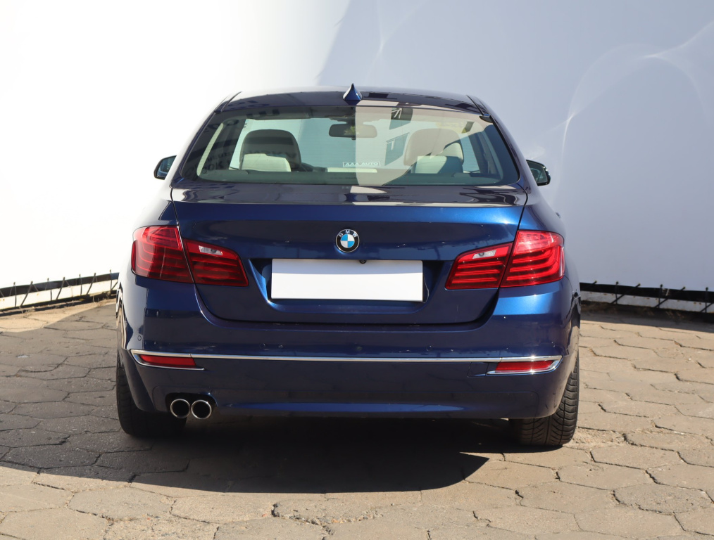 BMW 5