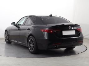 Alfa Romeo Giulia - 2017