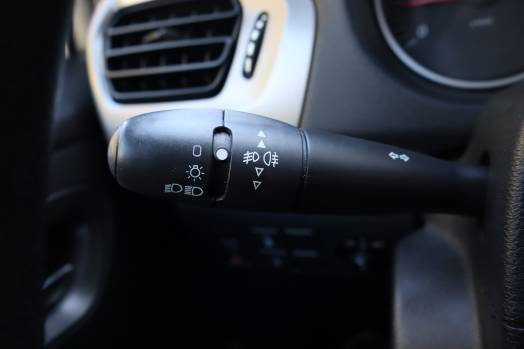 Citroen C-Elysee
