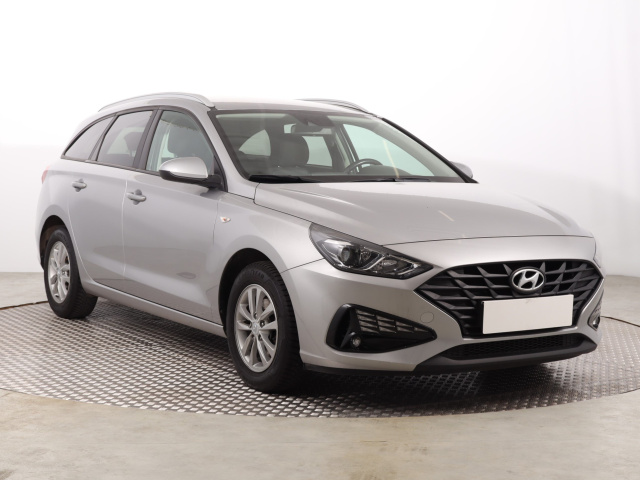 Hyundai i30 2022