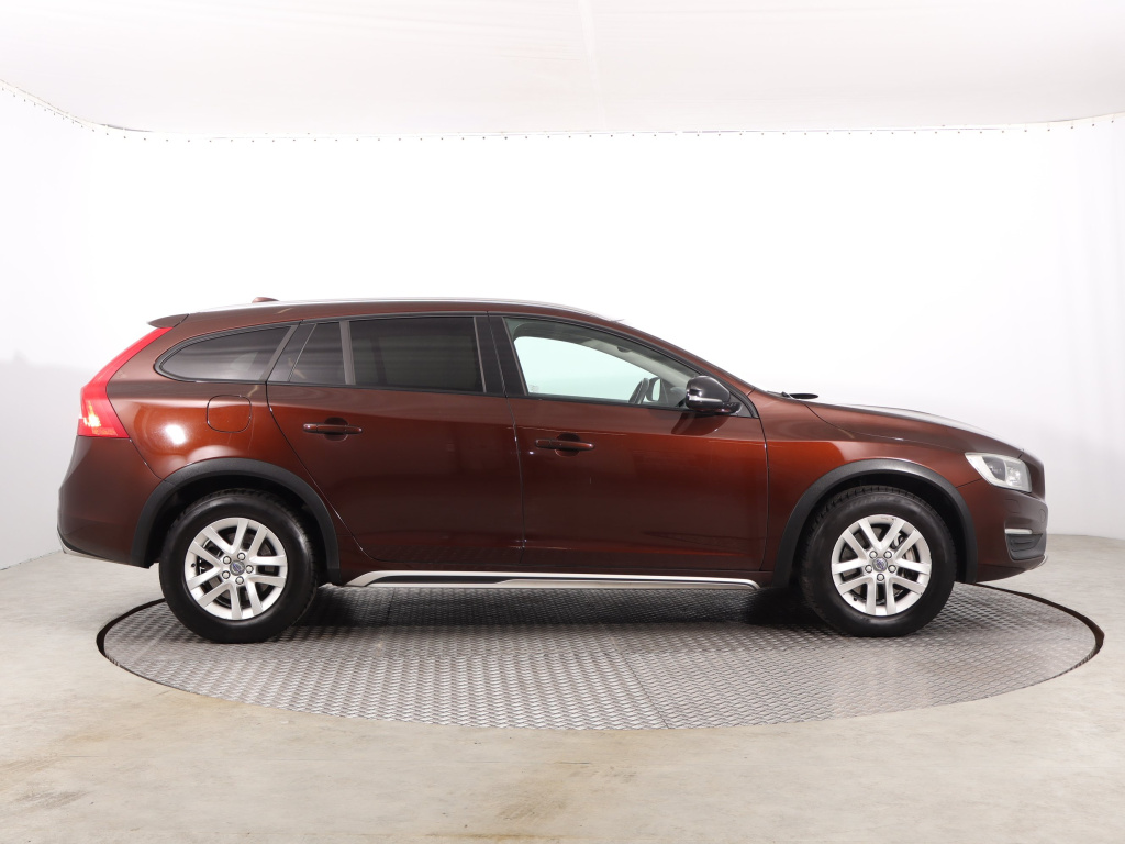 Volvo V60 Cross Country