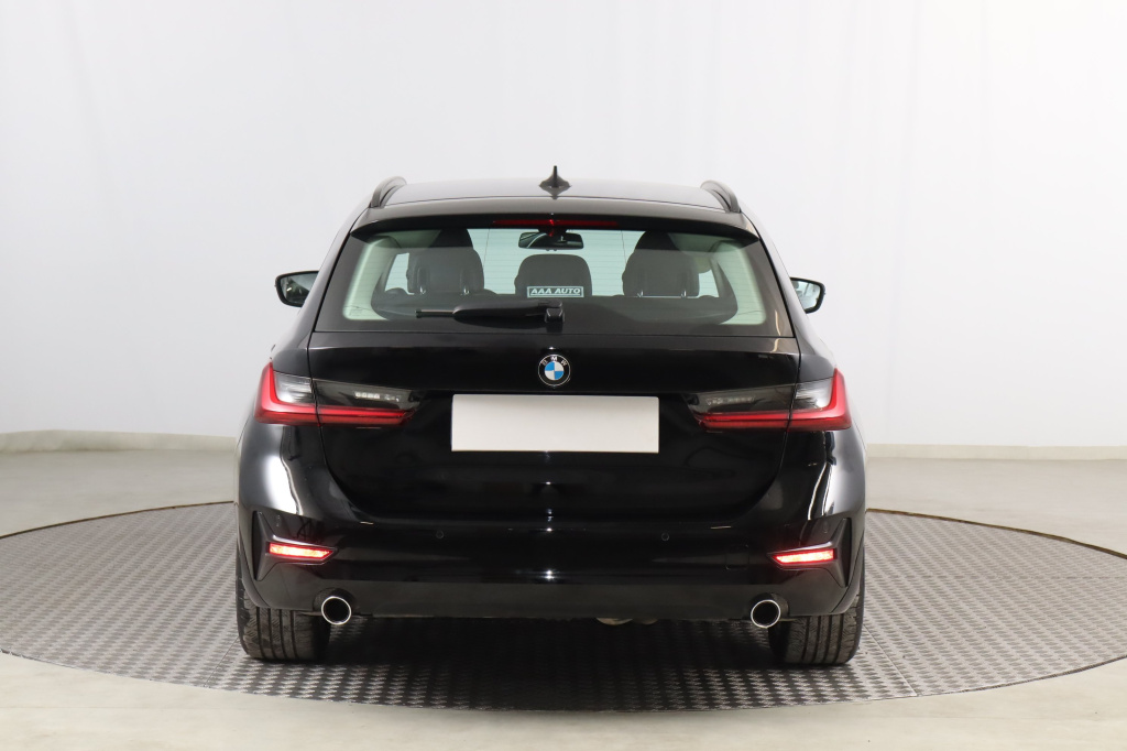 BMW 3