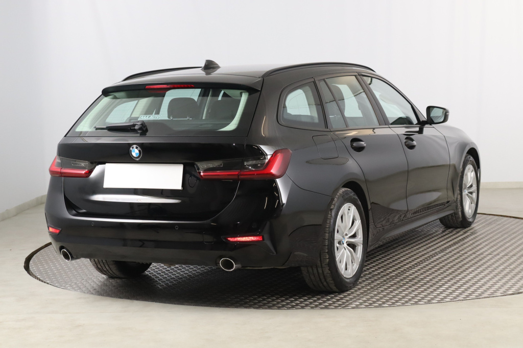 BMW 3