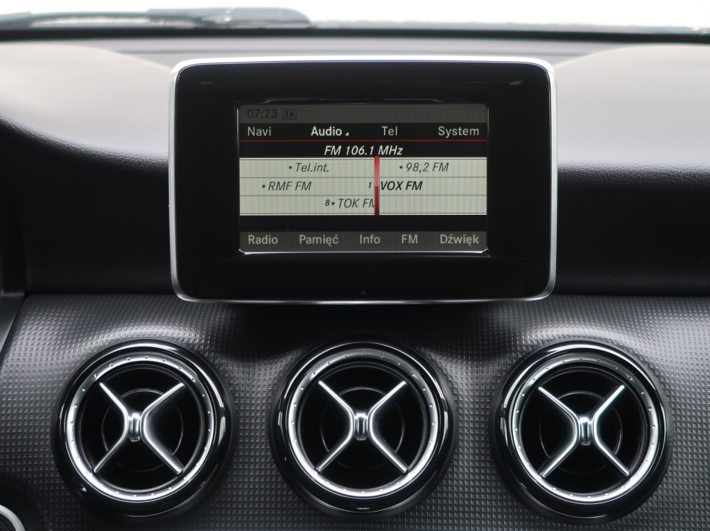 Mercedes-Benz A