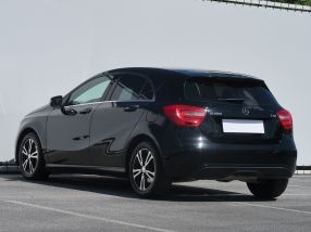Mercedes-Benz A - 2013