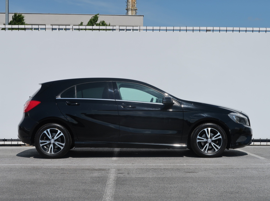 Mercedes-Benz A