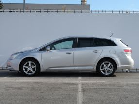 Toyota Avensis - 2010