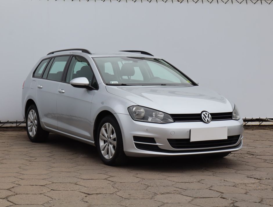 Volkswagen Golf - 2016