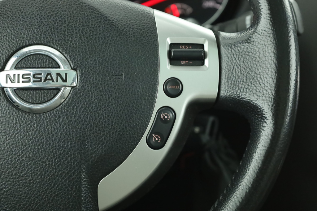 Nissan Qashqai+2