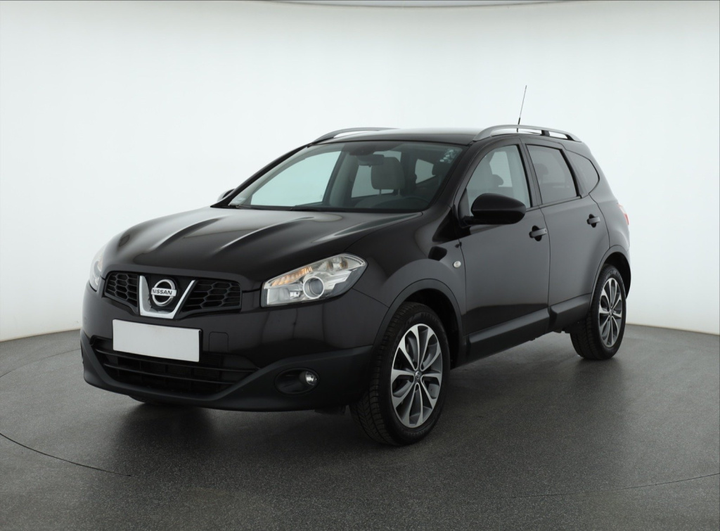Nissan Qashqai+2