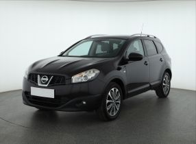 Nissan Qashqai+2 - 2010