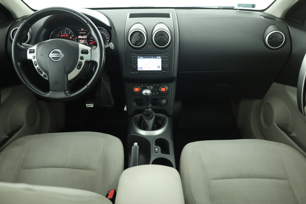Nissan Qashqai+2