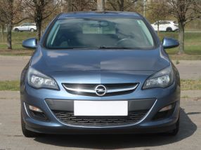 Opel Astra - 2014