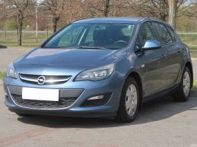 Opel Astra - 2014