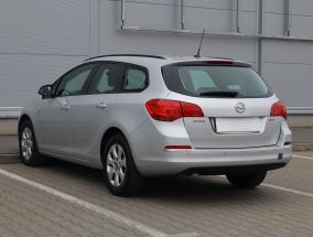 Opel Astra - 2015