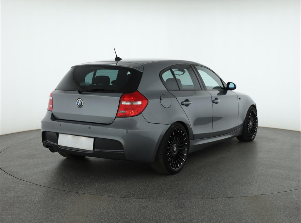 BMW 1