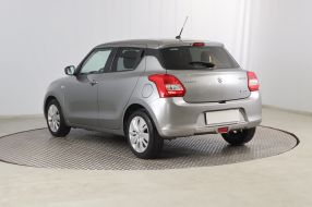 Suzuki Swift - 2020