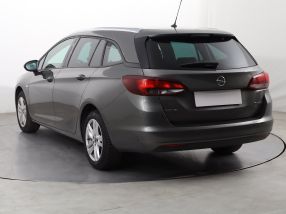 Opel Astra - 2020