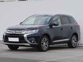 Mitsubishi Outlander - 2018