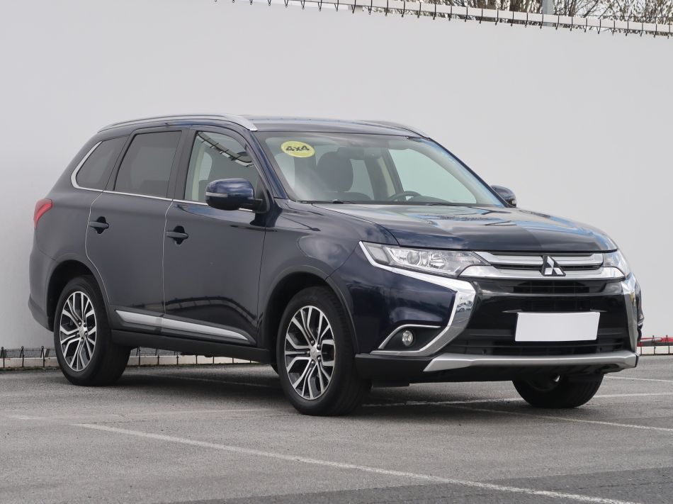 Mitsubishi Outlander - 2018