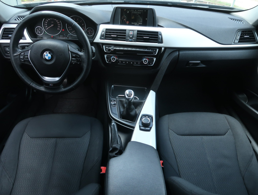 BMW 3