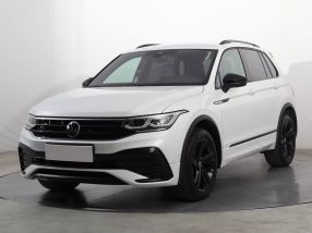 Volkswagen Tiguan - 2021