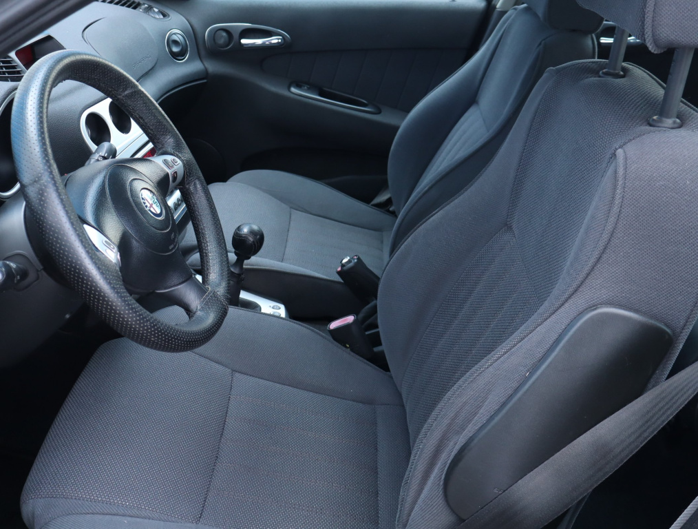 Alfa Romeo 156