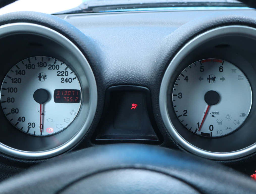 Alfa Romeo 156