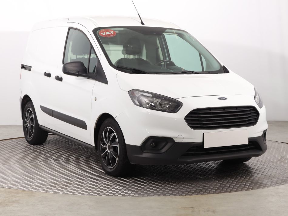 Ford Transit Courier - 2021
