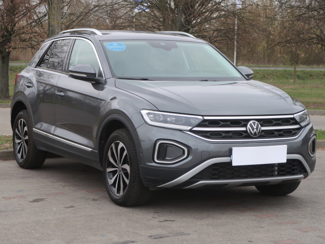 Volkswagen T-Roc 2023