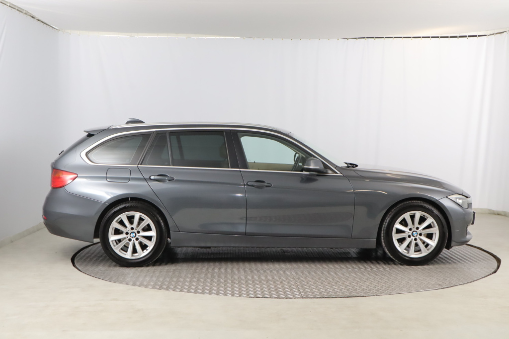 BMW 3